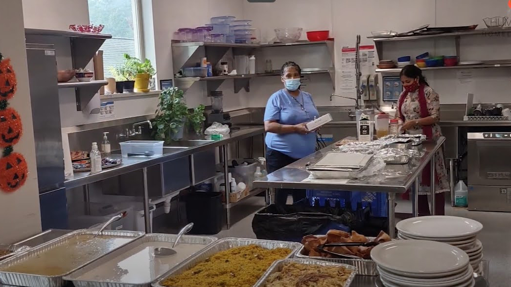 Sophia Way volunteers